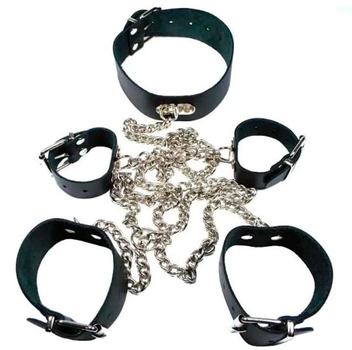 AC-96 NECKLACE WITH CHAIN ​​AND DOUBLE HANDCUFFS
